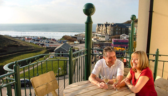 Beachcombers Penthouse, Watergate Bay, Cornwall - Balcony