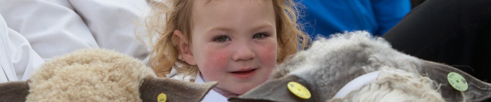 child at Cornwall show