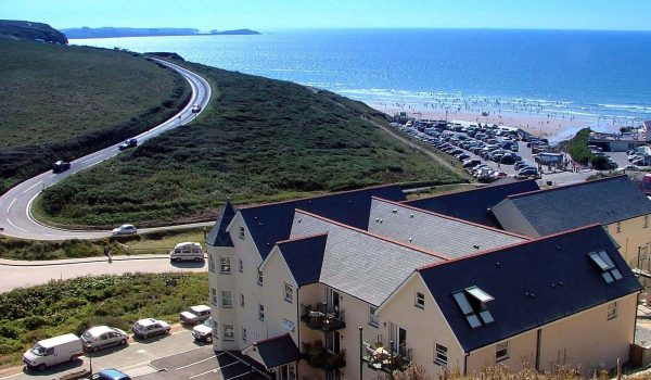 beachcombers exterior with watergate bay in background