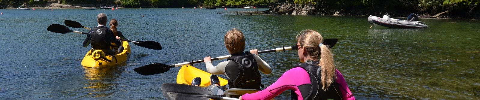 people kayaking