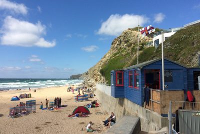 watergate bay hut