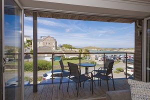 Balcony and view to Porth Beach