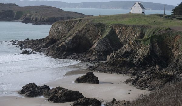 Frenchman's Creek cliff and beach