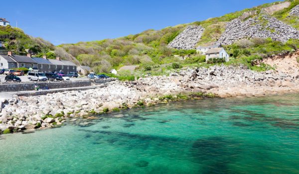 Turquoise sea at Lamorna Cove