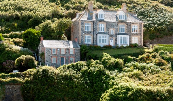 Port Isaac stone cottages