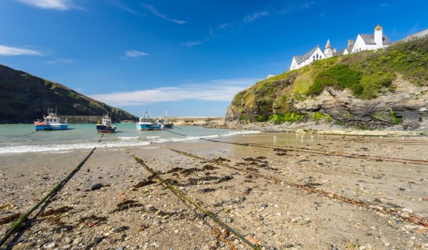 Port Isaac harbour and boats